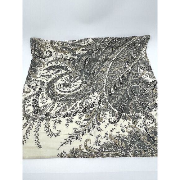 Pottery Barn Throw Pillow Sham Cover Gray Linen Blend Paisley Ikat 24"X24" - Picture 4 of 7